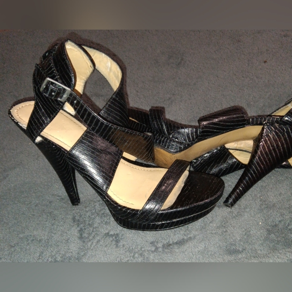 Nine West Black Strappy Heels - Picture 3 of 5